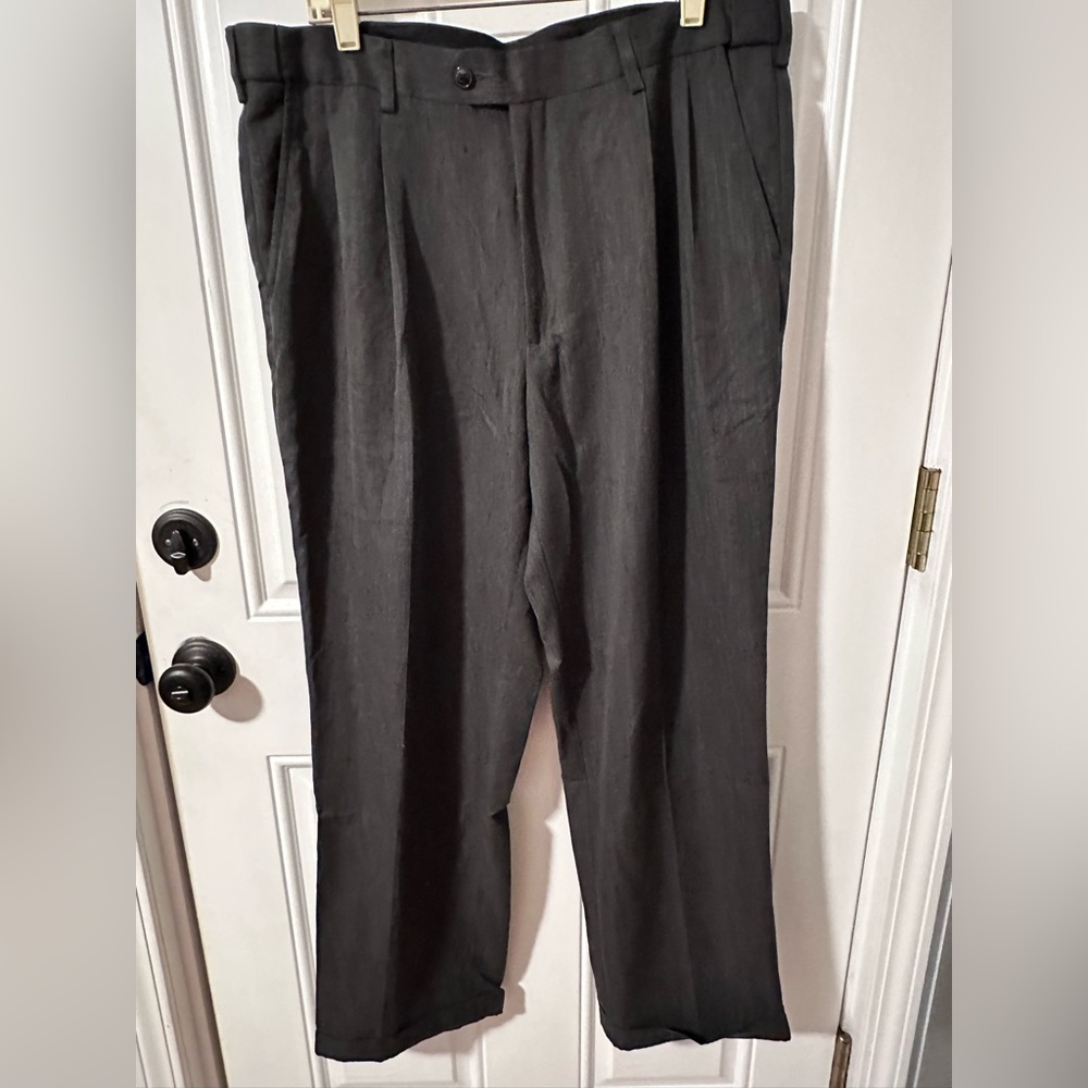 Men’s Dark Grey Dress Pants